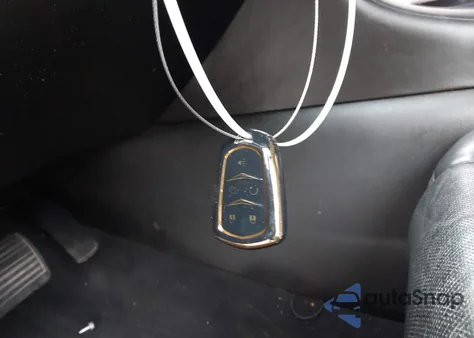 2015 Cadillac Escalade Luxury z USA, uszkodzony, nr VIN 1GYS4BKJ8FR260241